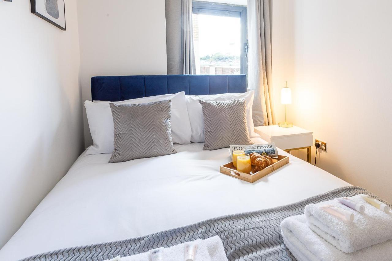 Boutique Quayside Apartment - Free Parking Нюкасъл ъпон Тайн Екстериор снимка